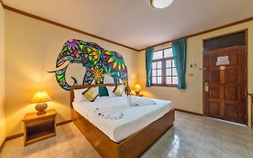 โรงแรมแพนด้า